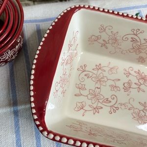 1.75 QT  Loaf Pan Temptations Presentable Bakeware by Tara